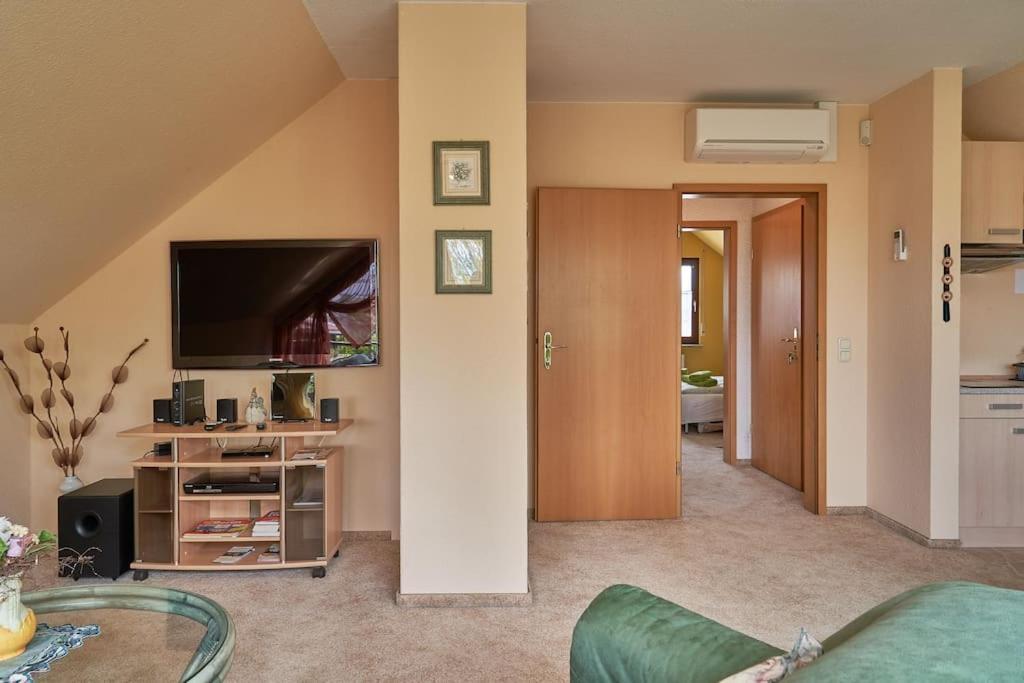 Ferienwohnung Am Stadtrand Von Berlin Neu Buch Luaran gambar